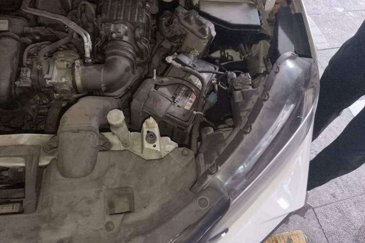 Used Honda XR-V 2019 1.5L CVT Comfort Version China VI Engine Bay Left