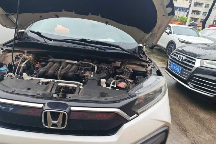 Used Honda XR-V 2019 1.5L CVT Luxury Edition China VI Engine Bay Left