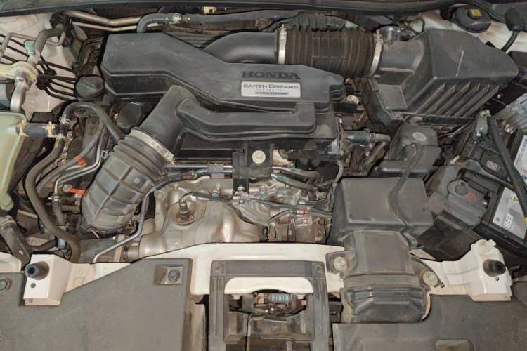 Used Honda XR-V 2019 220TURBO CVT Luxury Edition China VI Emission Standard Engine Bay