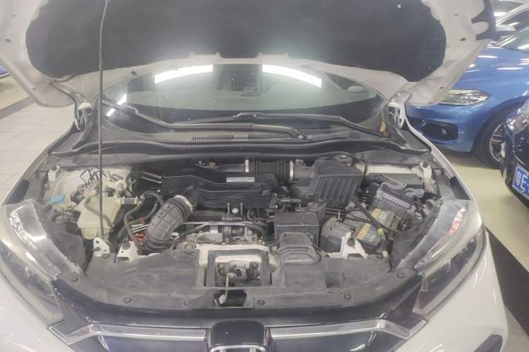 Used Honda XR-V 2019 220TURBO CVT Luxury Edition China VI Emission Standard Engine Bay