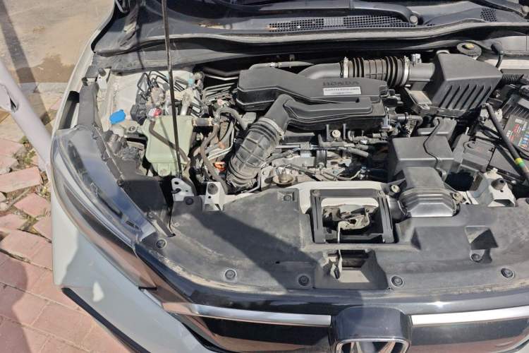 Used Honda XR-V 2019 220TURBO CVT Luxury Edition China VI Emission Standard Engine Bay Right