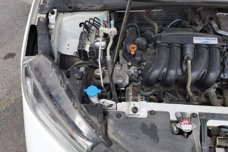 Used Honda XR-V 2019 1.5L CVT Comfort Version China VI Engine Bay Right