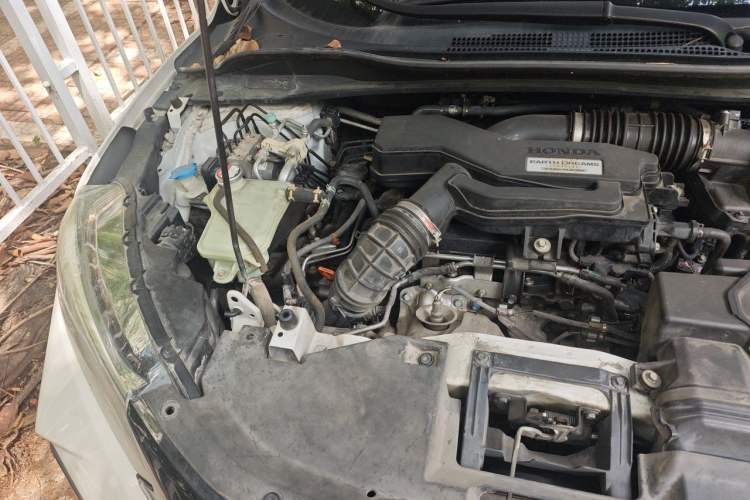 Used Honda XR-V 2019 220TURBO CVT Luxury Edition China VI Emission Standard Engine Bay Right