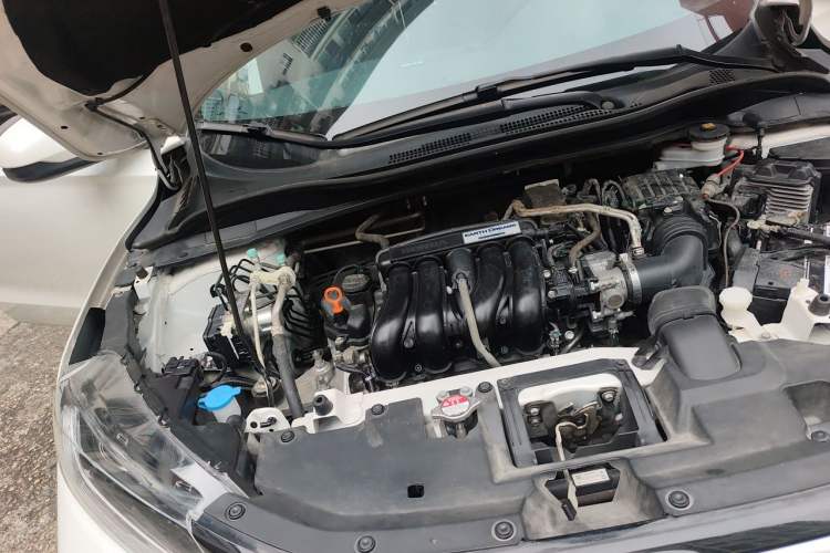 Used Honda XR-V 2019 1.5L CVT Comfort Version China V Emission Standard Engine Bay Right