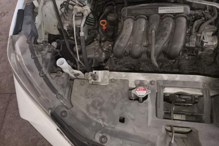 Used Honda XR-V 2019 1.5L CVT Comfort Version China VI Engine Bay Right