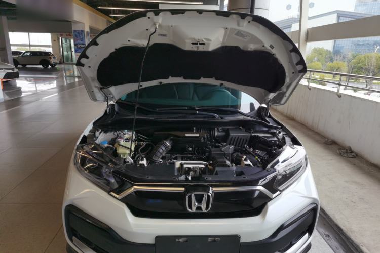 Used Honda XR-V 2019 220TURBO CVT Comfort Version China VI Emission Standard Engine Bay