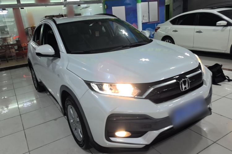 Used Honda XR-V 2019 1.5L CVT Classic Edition China VI Front Right 45 Deg