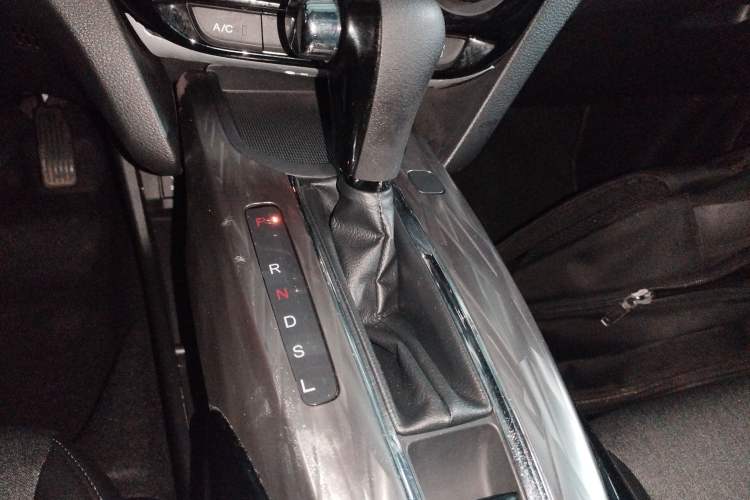 Used Honda XR-V 2019 1.5L CVT Comfort Version China V Emission Standard Gear Lever