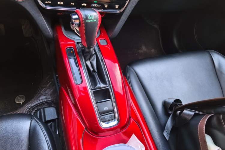 Used Honda XR-V 2019 220TURBO CVT Luxury Edition China V Emission Standard Gear Lever