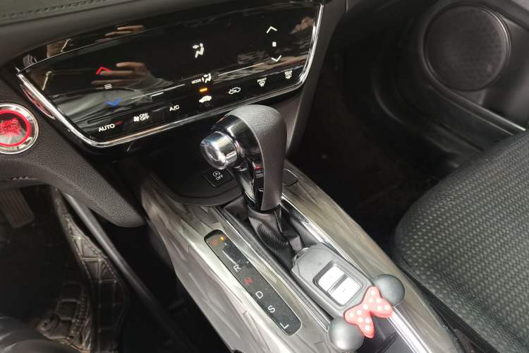 Used Honda XR-V 2019 220TURBO CVT Luxury Edition China V Emission Standard Gear Lever