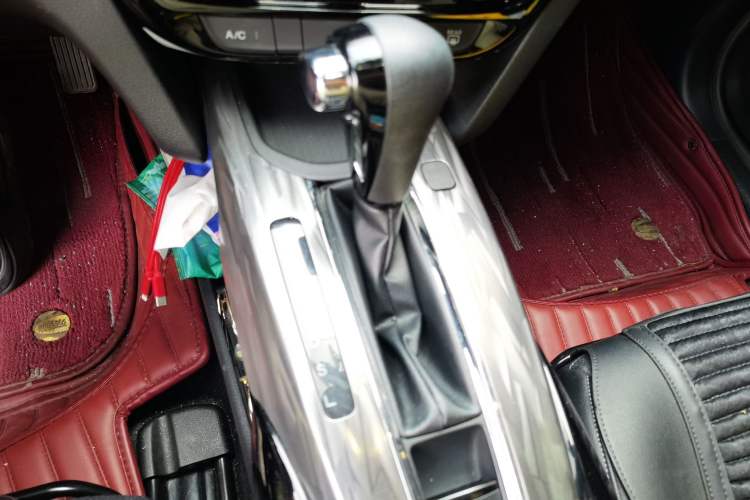 Used Honda XR-V 2019 1.5L CVT Comfort Version China VI Gear Lever