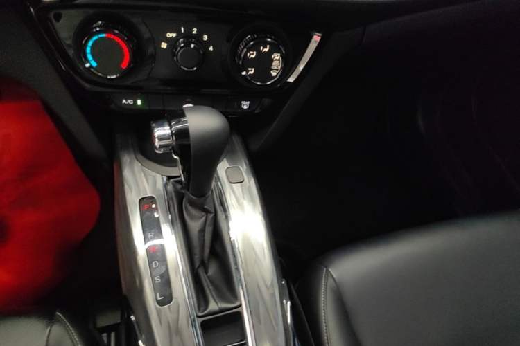 Used Honda XR-V 2019 1.5L CVT Comfort Version China V Emission Standard Gear Lever