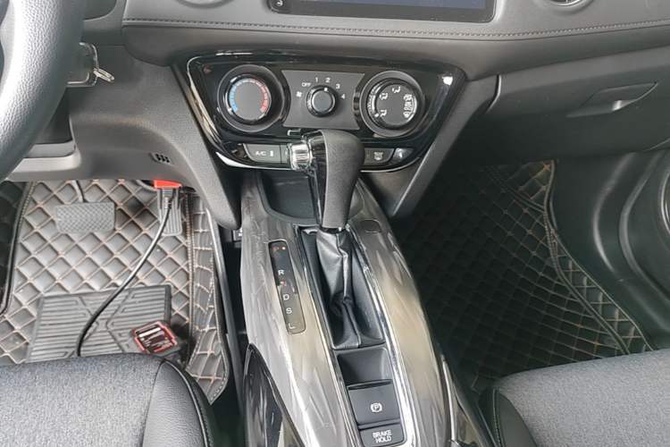 Used Honda XR-V 2019 1.5L CVT Comfort Version China VI Gear Lever