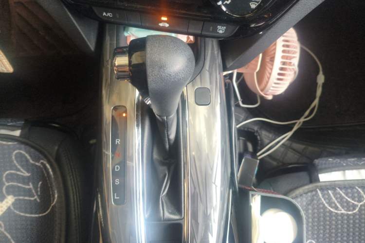 Used Honda XR-V 2019 1.5L CVT Comfort Version China VI Gear Lever