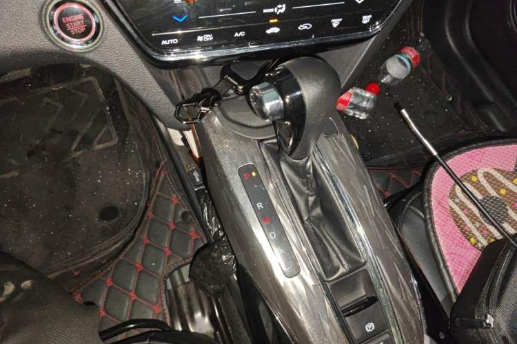 Used Honda XR-V 2019 220TURBO CVT Luxury Edition China VI Emission Standard Gear Lever