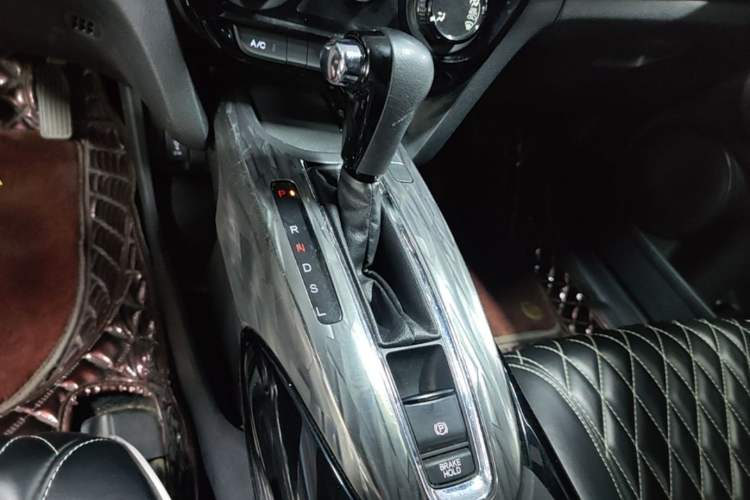 Used Honda XR-V 2019 1.5L CVT Classic Edition China VI Gear Lever