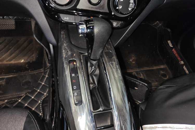 Used Honda XR-V 2019 1.5L CVT Comfort Version China VI Gear Lever