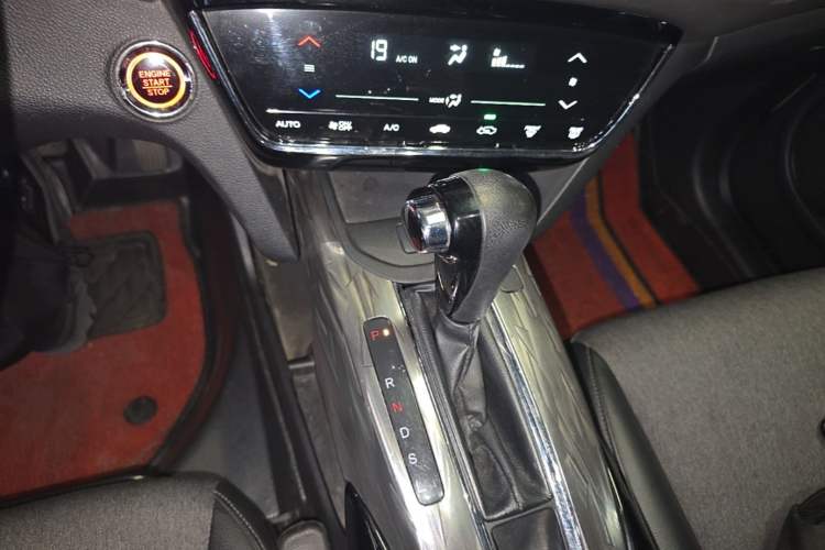 Used Honda XR-V 2019 220TURBO CVT Luxury Edition China VI Emission Standard Gear Lever