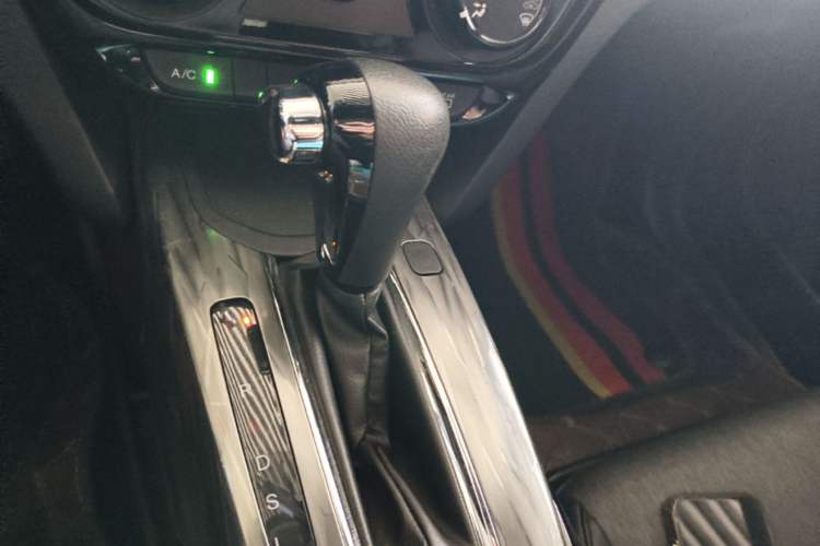 Used Honda XR-V 2019 1.5L CVT Comfort Version China VI Gear Lever