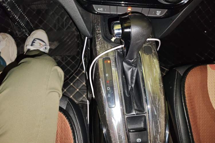Used Honda XR-V 2019 1.5L CVT Comfort Version China VI Gear Lever