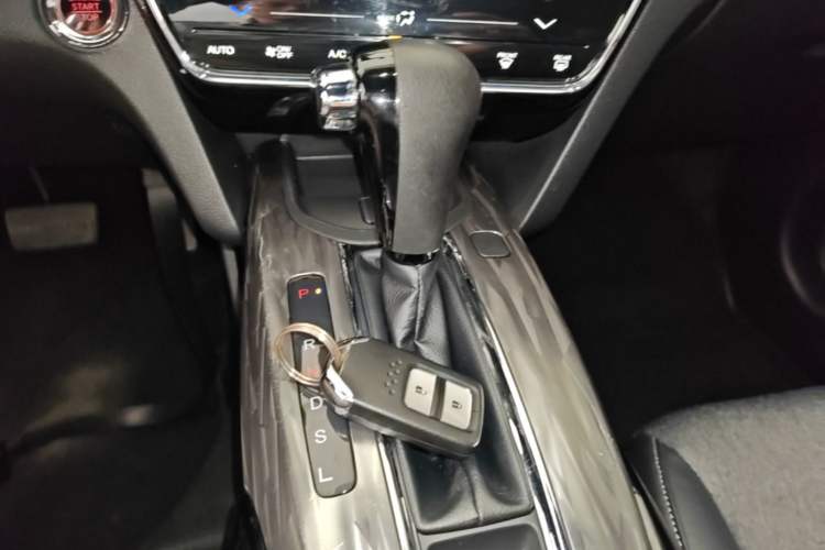 Used Honda XR-V 2019 220TURBO CVT Luxury Edition China VI Emission Standard Gear Lever