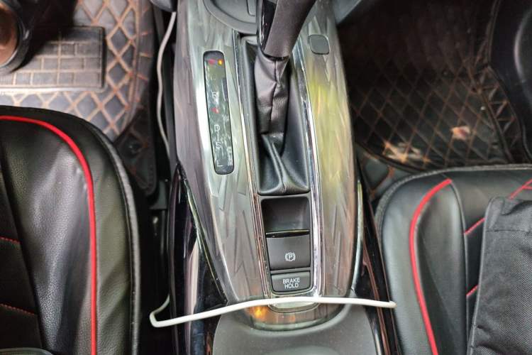 Used Honda XR-V 2019 220TURBO CVT Comfort Version China VI Emission Standard Gear Lever