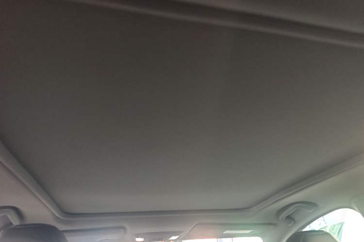 Used Honda XR-V 2019 1.5L CVT Comfort Version China VI Headliner
