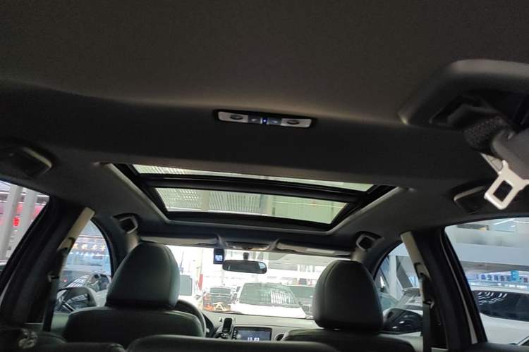 Used Honda XR-V 2019 1.5L CVT Comfort Version China V Emission Standard Headliner