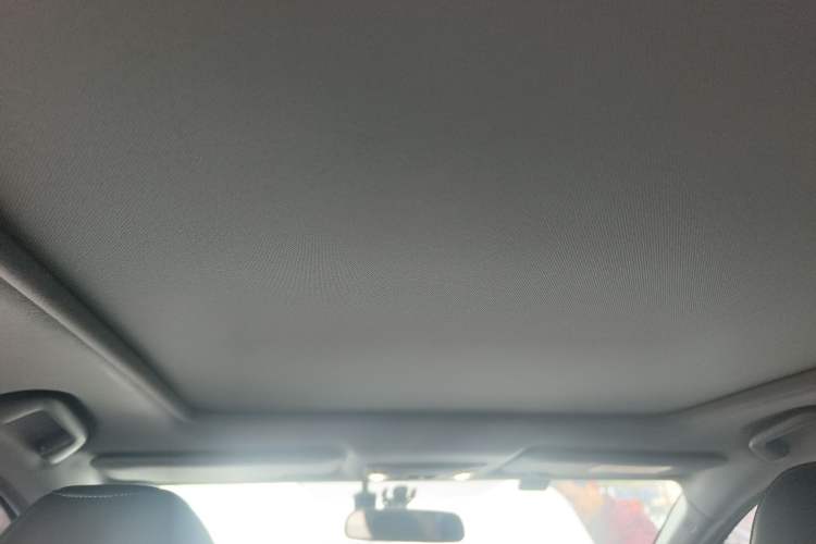 Used Honda XR-V 2019 220TURBO CVT Luxury Edition China VI Emission Standard Headliner