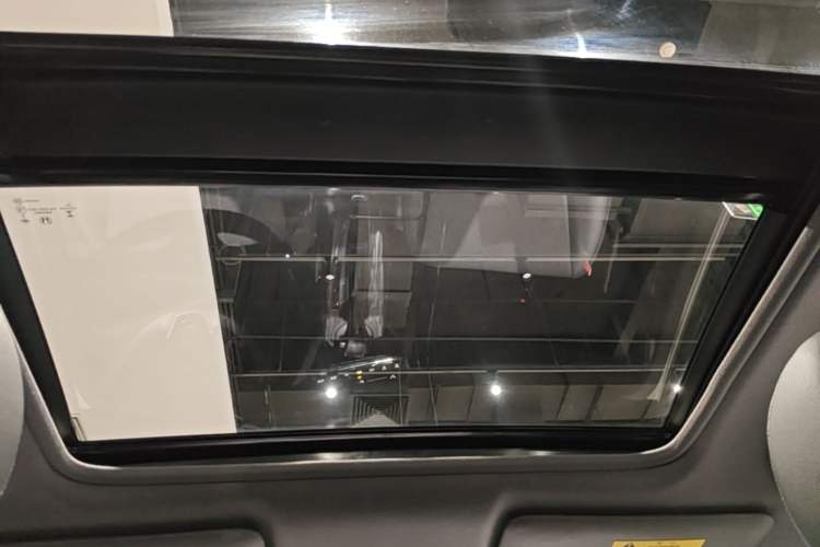 Used Honda XR-V 2019 220TURBO CVT Luxury Edition China VI Emission Standard Headliner