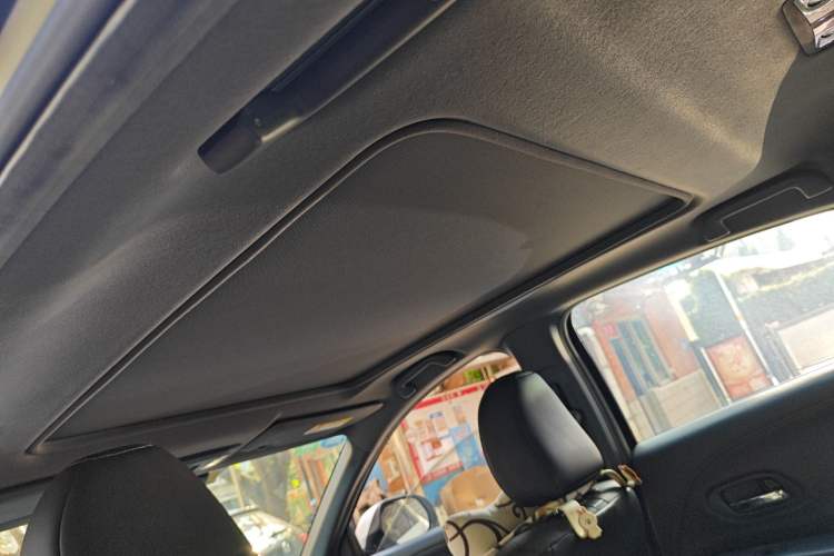 Used Honda XR-V 2019 220TURBO CVT Luxury Edition China V Emission Standard Headliner