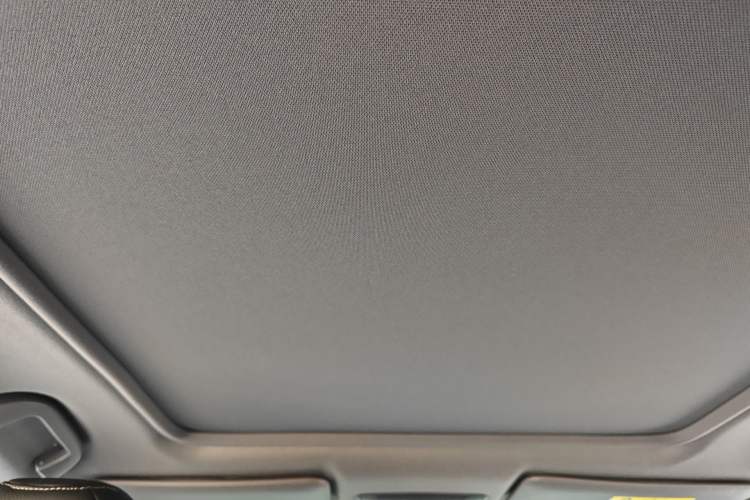 Used Honda XR-V 2019 220TURBO CVT Luxury Edition China V Emission Standard Headliner