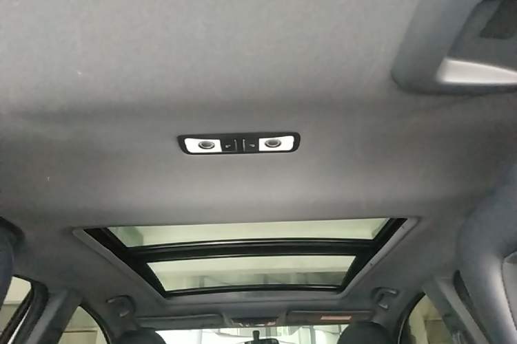 Used Honda XR-V 2019 1.5L CVT Comfort Version China VI Headliner