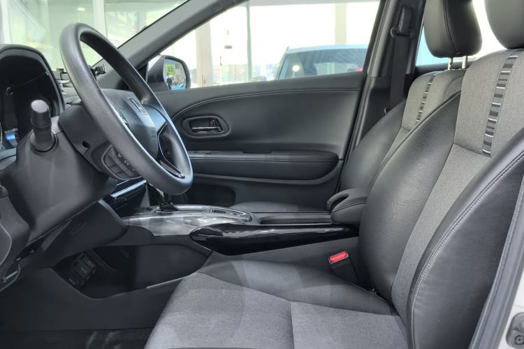 Used Honda XR-V 2019 220TURBO CVT Luxury Edition China V Emission Standard Interior 1