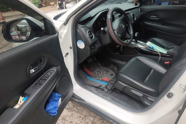 Used Honda XR-V 2019 1.5L CVT Comfort Version China V Emission Standard Interior 3
