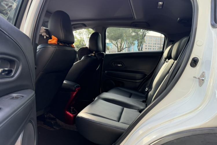 Used Honda XR-V 2019 220TURBO CVT Luxury Edition China V Emission Standard Interior 4