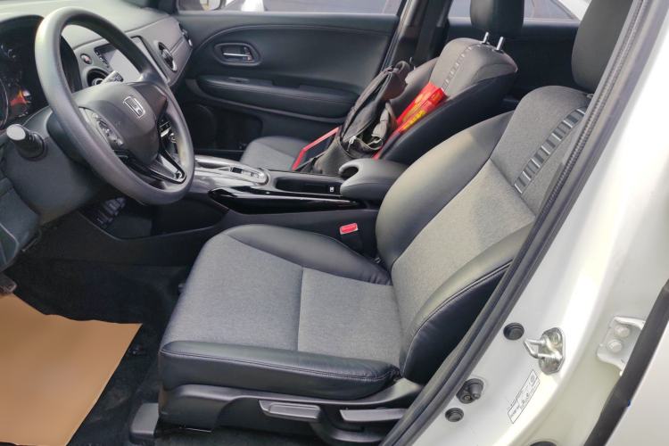 Used Honda XR-V 2019 220TURBO CVT Luxury Edition China VI Emission Standard Left Front Seat