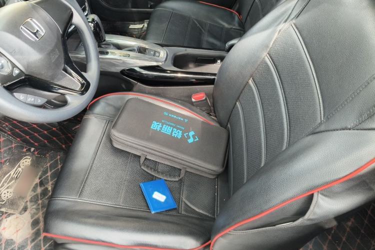 Used Honda XR-V 2019 220TURBO CVT Luxury Edition China VI Emission Standard Left Front Seat