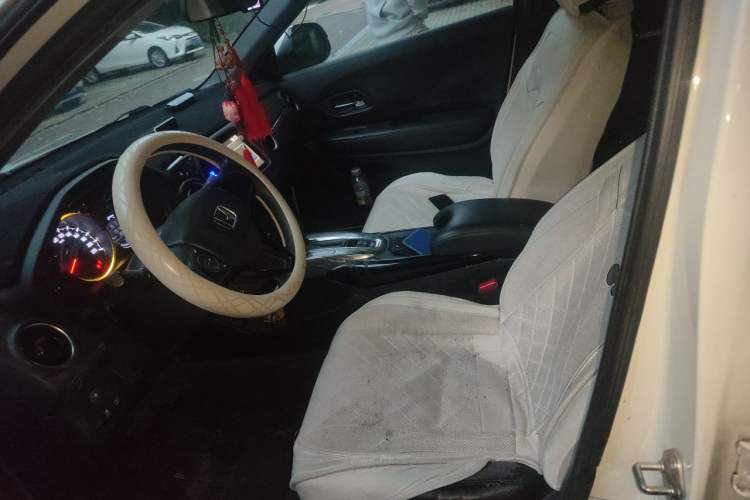 Used Honda XR-V 2019 1.5L CVT Classic Edition China VI Left Front Seat