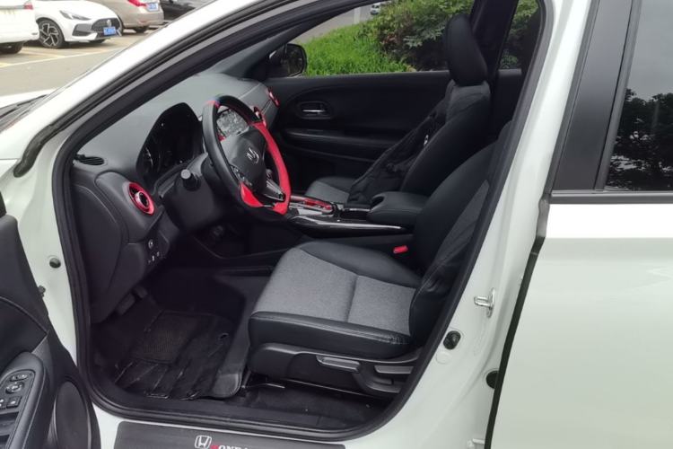 Used Honda XR-V 2019 220TURBO CVT Luxury Edition China VI Emission Standard Left Front Seat