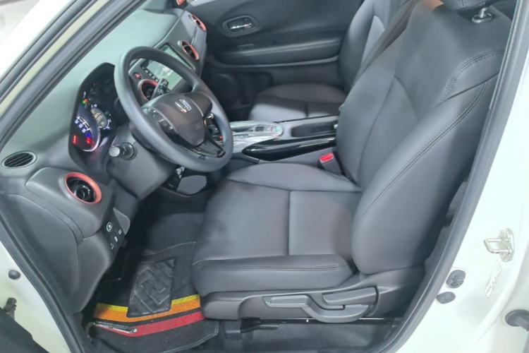 Used Honda XR-V 2019 1.5L CVT Classic Edition China VI Left Front Seat