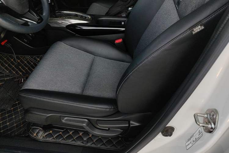 Used Honda XR-V 2019 1.5L CVT Comfort Version China VI Left Front Seat