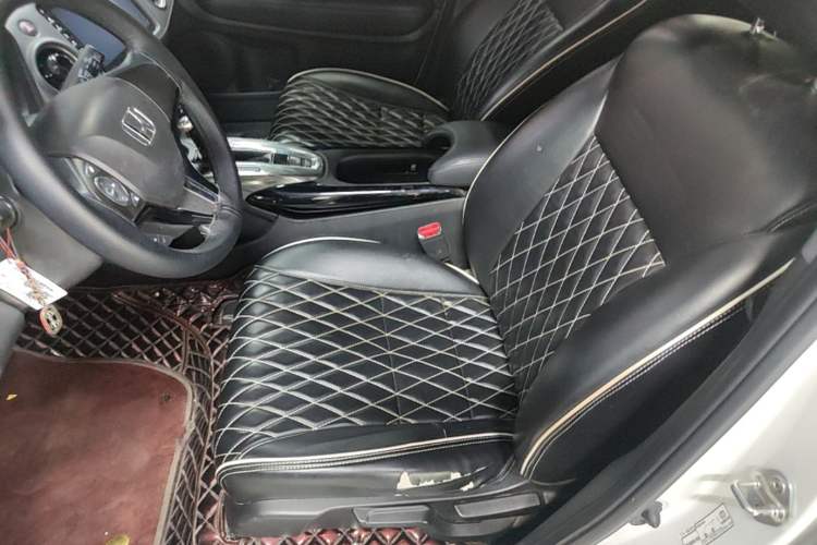 Used Honda XR-V 2019 1.5L CVT Classic Edition China VI Left Front Seat
