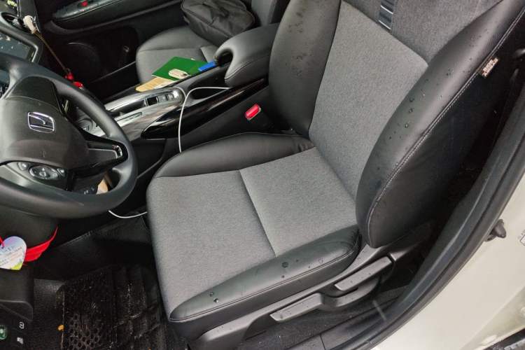 Used Honda XR-V 2019 220TURBO CVT Luxury Edition China VI Emission Standard Left Front Seat