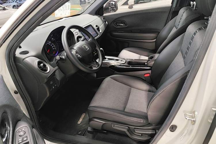 Used Honda XR-V 2019 1.5L CVT Comfort Version China VI Left Front Seat
