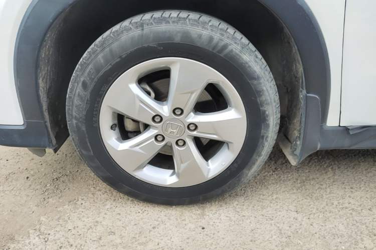 Used Honda XR-V 2019 1.5L CVT Comfort Version China VI Left Front Wheel Hub