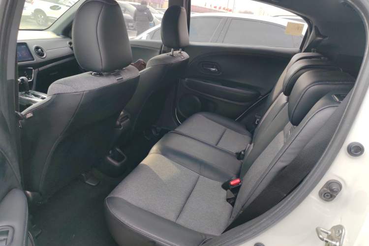 Used Honda XR-V 2019 220TURBO CVT Luxury Edition China VI Emission Standard Left Rear Seat