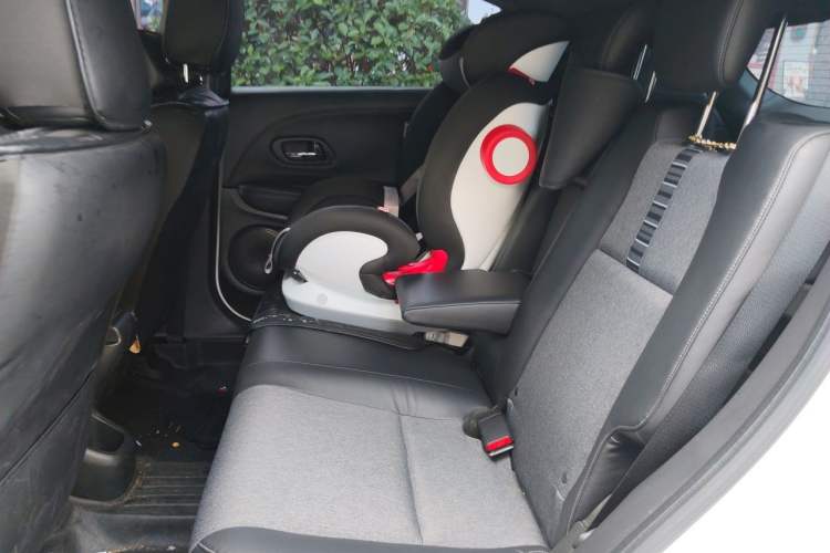 Used Honda XR-V 2019 220TURBO CVT Luxury Edition China VI Emission Standard Left Rear Seat