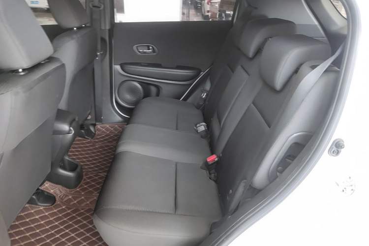 Used Honda XR-V 2019 1.5L CVT Classic Edition China VI Left Rear Seat