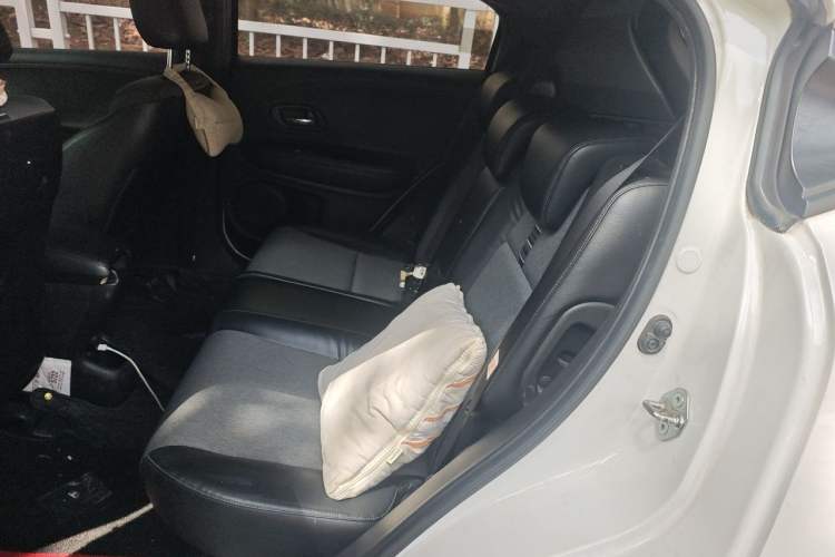 Used Honda XR-V 2019 220TURBO CVT Luxury Edition China VI Emission Standard Left Rear Seat